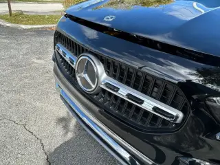 Mercedes-Benz GLA 2025 AWD GLA 250 4MATIC 4dr SUV
