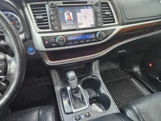 2015 Toyota Highlander Hybrid Limited Platinum