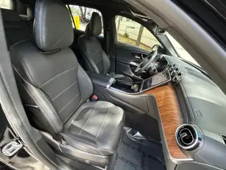 Mercedes-Benz GLC 2023 AWD GLC 300 4MATIC 4dr SUV