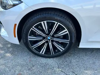 BMW 3 Series 2025 AWD 330i xDrive 4dr Sedan