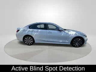 BMW 3 Series 2025 AWD 330i xDrive 4dr Sedan