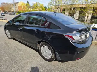 2013 Honda Civic Hybrid