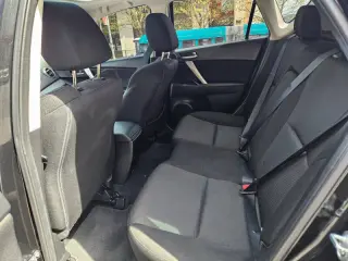 2012 Mazda MAZDA3 s Touring