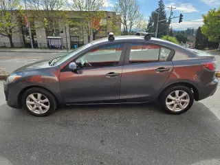 2011 Mazda MAZDA3 i Touring