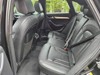 2016 Audi Q3 2.0T quattro Prestige