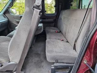 1999 Ford F-150 XLT
