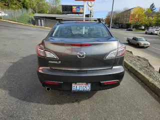 2011 Mazda MAZDA3 i Touring