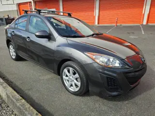 2011 Mazda MAZDA3 i Touring