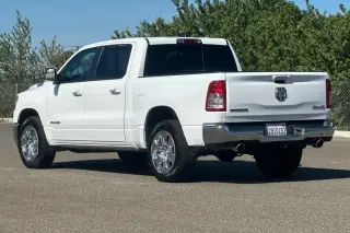 Ram 1500 2020 4x4 Big Horn 4dr Crew Cab 5.6 ft. SB Pickup