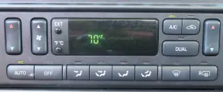 2003 Ford Thunderbird