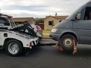 Seguras Towing/24hr gruas