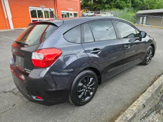 2012 Subaru Impreza 2.0i