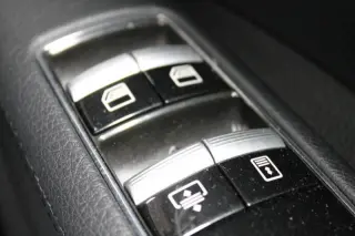 2012 Mercedes-Benz S-Class S 550 4MATIC