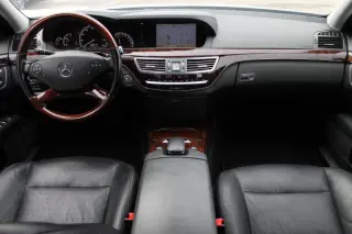 2012 Mercedes-Benz S-Class S 550 4MATIC