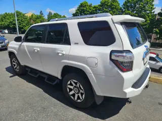 2017 Toyota 4Runner SR5 Premium