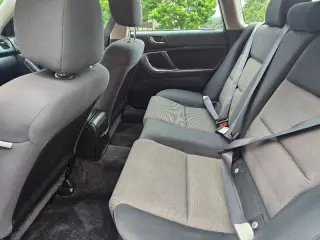 2005 Subaru Legacy 2.5i
