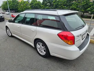 2005 Subaru Legacy 2.5i