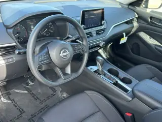 Nissan Altima 2025 2.5 S 4dr Sedan