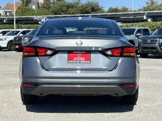 Nissan Altima 2022 2.5 SV 4dr Sedan