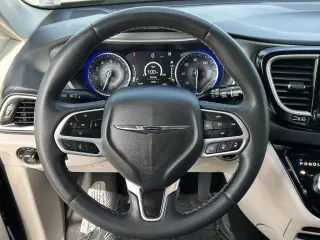 Chrysler Pacifica 2023 Touring L 4dr Mini-Van