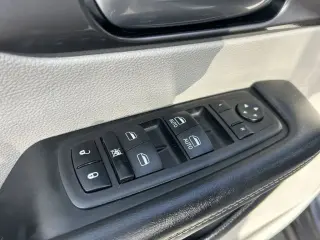 Chrysler Pacifica 2023 Touring L 4dr Mini-Van