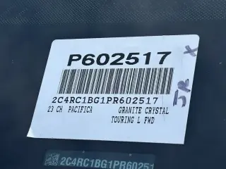 Chrysler Pacifica 2023 Touring L 4dr Mini-Van