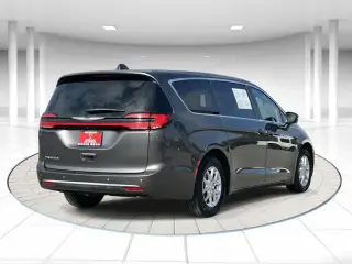 Chrysler Pacifica 2023 Touring L 4dr Mini-Van