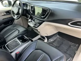 Chrysler Pacifica 2023 Touring L 4dr Mini-Van