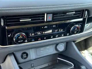 Nissan Rogue 2025 SL 4dr Crossover