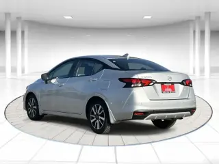 Nissan Versa 2025 SV 4dr Sedan