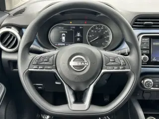 Nissan Versa 2025 SV 4dr Sedan