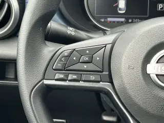 Nissan Versa 2025 SV 4dr Sedan