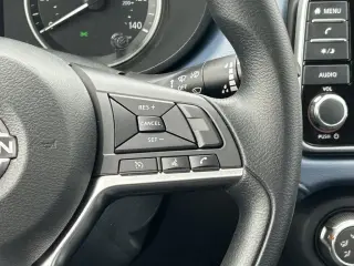 Nissan Versa 2025 SV 4dr Sedan