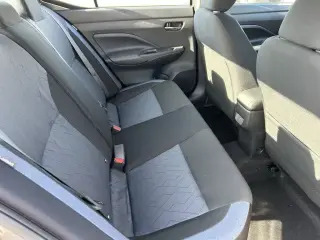 Nissan Versa 2025 SV 4dr Sedan