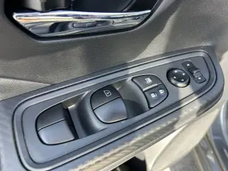 Nissan Versa 2025 SV 4dr Sedan