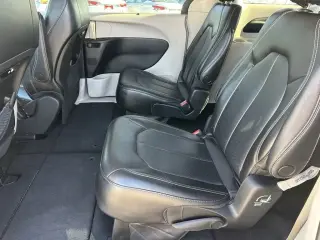 Chrysler Pacifica 2023 Touring L 4dr Mini-Van