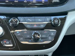 Chrysler Pacifica 2023 Touring L 4dr Mini-Van