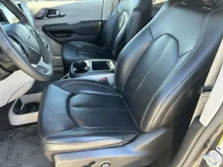 Chrysler Pacifica 2023 Touring L 4dr Mini-Van