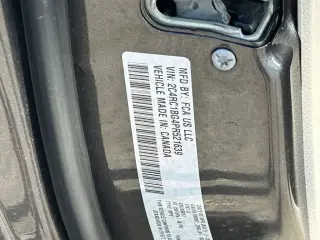 Chrysler Pacifica 2023 Touring L 4dr Mini-Van