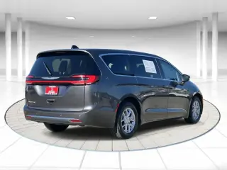 Chrysler Pacifica 2023 Touring L 4dr Mini-Van