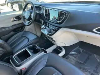 Chrysler Pacifica 2023 Touring L 4dr Mini-Van