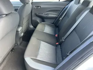Nissan Versa 2025 SV 4dr Sedan