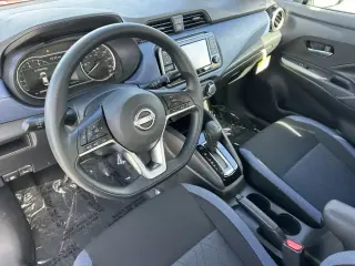Nissan Versa 2025 SV 4dr Sedan