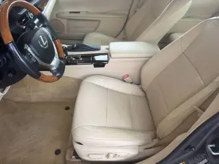 2014 Lexus ES 300h