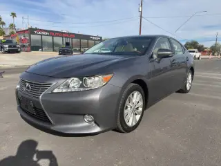 2014 Lexus ES 300h