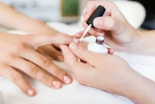 INSTRUCTORAS CURSOS DE BELLEZA