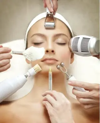 INSTRUCTORAS CURSOS DE BELLEZA