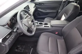 Nissan Altima 2025 2.5 S 4dr Sedan