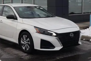 Nissan Altima 2025 2.5 S 4dr Sedan