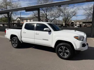 2017 Toyota Tacoma TRD Sport